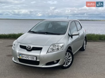 Авто Toyota Auris 2007 № 7710617
