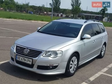 Авто Volkswagen Passat 2010 № 7710648