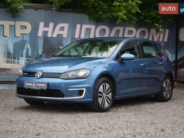 Авто Volkswagen E-Golf 2015 № 7710668