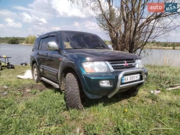 Авто Mitsubishi Pajero 2000 № 7710675