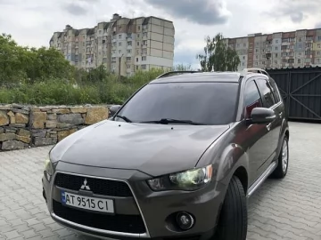 Авто Mitsubishi Outlander Xl 2011 № 7710690