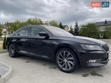 Авто Skoda Superb 2016 № 7710741