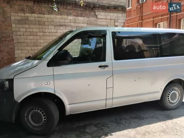 Авто Volkswagen Transporter 2011 № 7710896