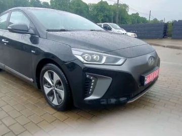 Авто Hyundai Ioniq 2017 № 7710910