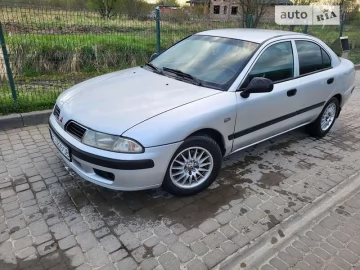 Авто Mitsubishi Carisma 2000 № 7711000