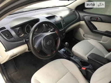 Авто KIA Cerato 2009 № 7711087