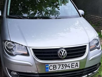 Авто Volkswagen Touran 2009 № 7711093