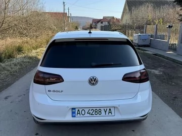 Авто Volkswagen E-Golf 2014 № 7711121
