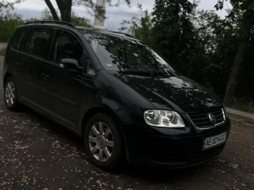 Авто Volkswagen Touran 2005 № 7711123