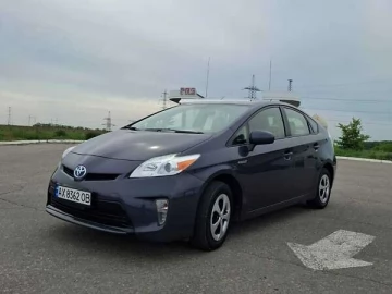 Авто Toyota Prius 2015 № 7711164