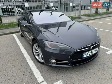Авто Tesla Model S 2015 № 7711218