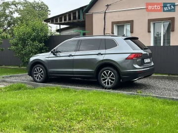 Авто Volkswagen Tiguan 2019 № 7711228