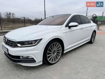 Авто Volkswagen Passat 2016 № 7711241