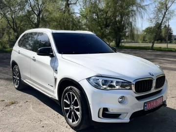 Авто BMW X5 2018 № 7711267
