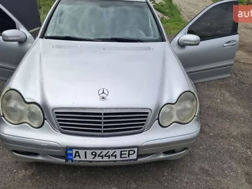 Авто Mercedes C-Class 2004 № 7711316