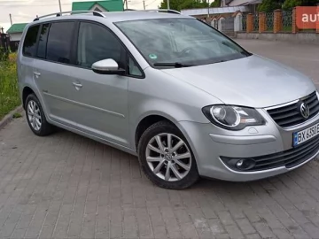 Авто Volkswagen Touran 2009 № 7711352