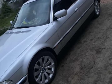 Авто BMW 7 Series 2000 № 7711356