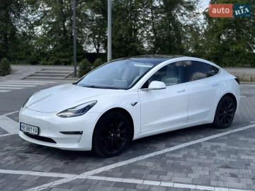 Авто Tesla Model 3 2019 № 7711506
