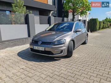 Авто Volkswagen E-Golf 2016 № 7711589