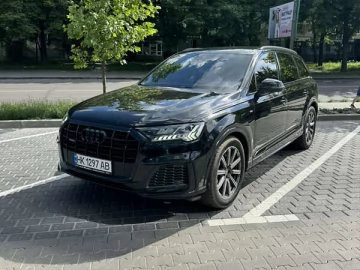 Авто Audi Q7 2019 № 7711771