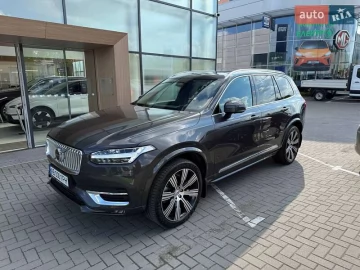 Авто Volvo Xc90 2023 № 7711772