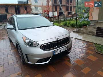 Авто KIA Niro 2017 № 7711857