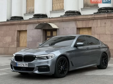 Авто BMW 5 Series 2019 № 7711865