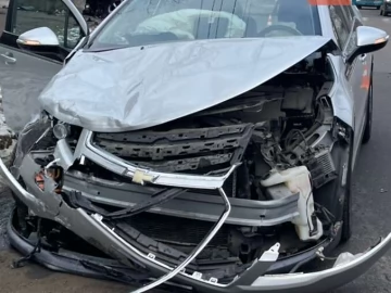 Авто Chevrolet Volt 2011 № 7711890