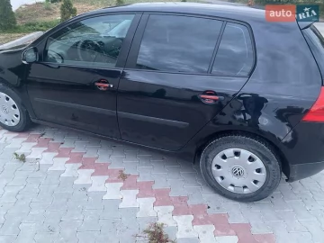 Авто Volkswagen Golf 2005 № 7711896