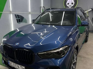 Авто BMW X5 2022 № 7712040