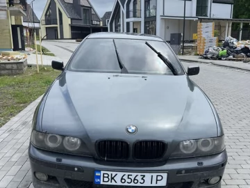 Авто BMW 5 Series 2003 № 7712061