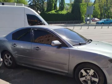 Авто Mazda 3 2004 № 7712075