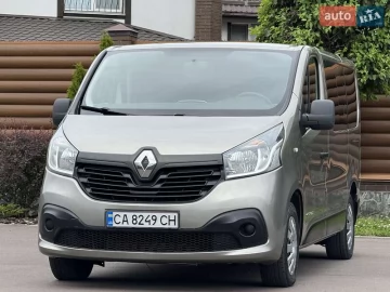 Авто Renault Trafic 2015 № 7712140