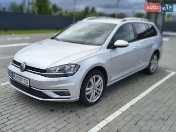 Авто Volkswagen Golf 2017 № 7712143