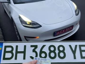 Авто Tesla Model 3 2021 № 7712168