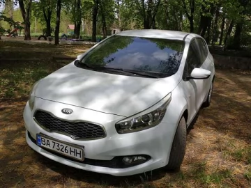 Авто KIA Ceed 2013 № 7712335