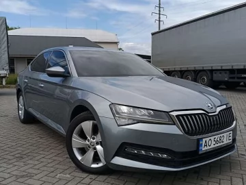 Авто Skoda Superb 2019 № 7712400