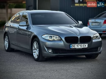 Авто BMW 5 Series 2012 № 7712495