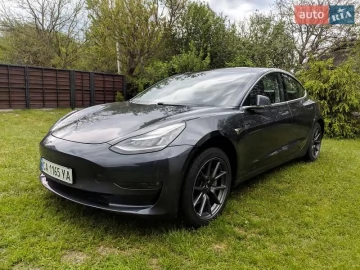 Авто Tesla Model 3 2019 № 7712518