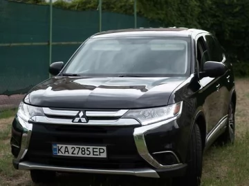 Авто Mitsubishi Outlander 2018 № 7712531