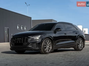 Авто Audi Q8 2022 № 7712605