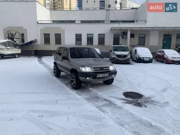 Авто Chevrolet Niva 2008 № 7712977