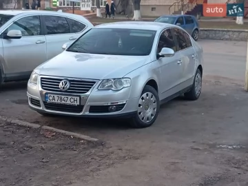 Авто Volkswagen Passat 2008 № 7713039