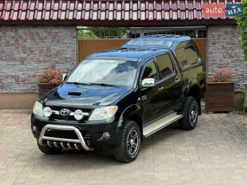 Авто Toyota Hilux 2005 № 7713180