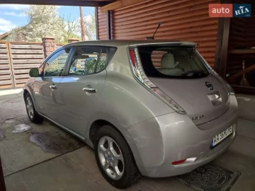 Авто Nissan Leaf 2011 № 7713191