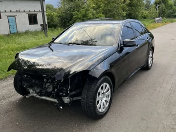 Авто Mercedes E-Class 2011 № 7713235