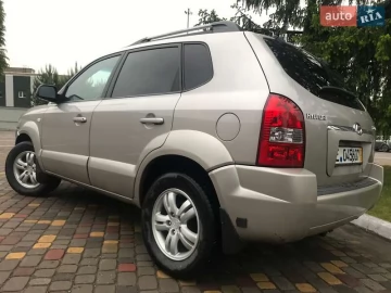 Авто Hyundai Tucson 2007 № 7713278