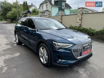 Авто Audi E-Tron 2022 № 7713427