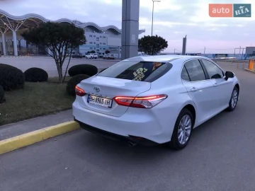 Авто Toyota Camry 2018 № 7713475