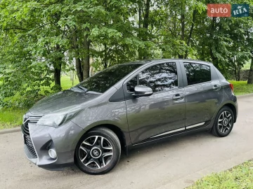 Авто Toyota Yaris 2017 № 7713510